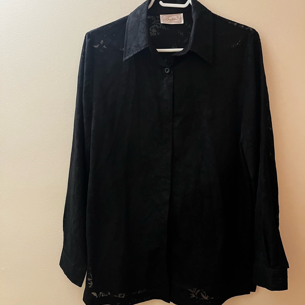 Vintage Women’s black floral sheer blouse